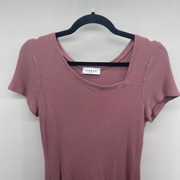 Gilli Waffle Knit Tee Womens Medium Mauve Rose Asymmetric Neckline Short Sleeve - Picture 2 of 5